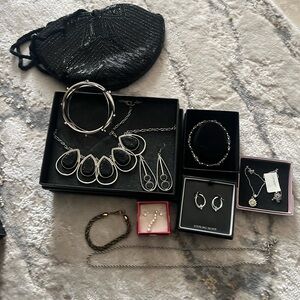 Lot of jewelry and beaded bag